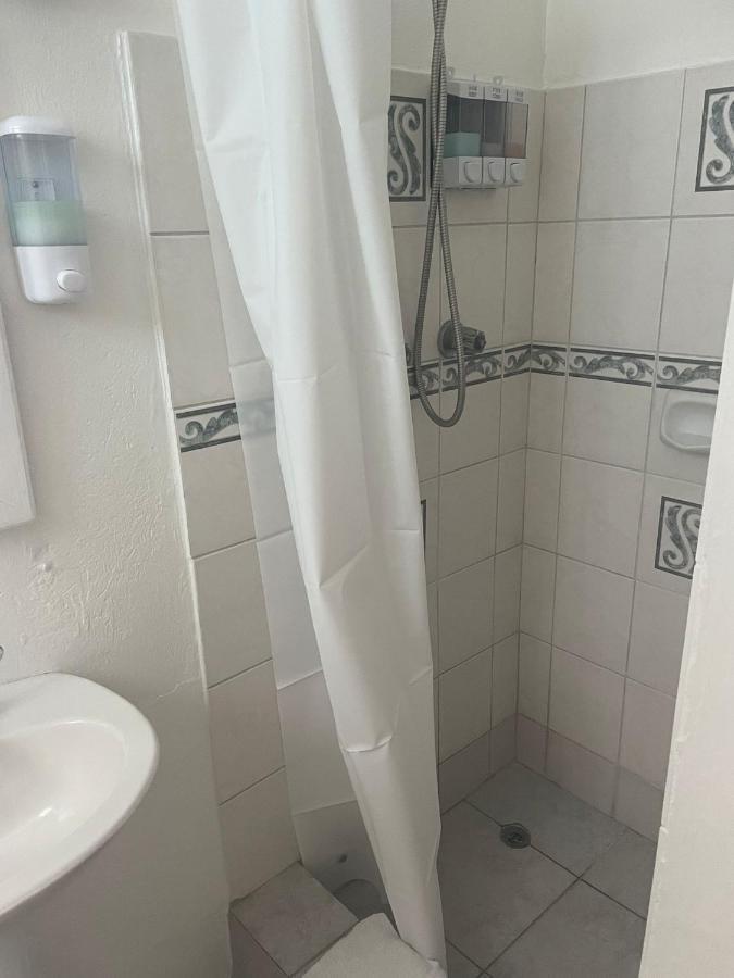 Nautilus Ocean Suites Μπριτζτάουν Εξωτερικό φωτογραφία