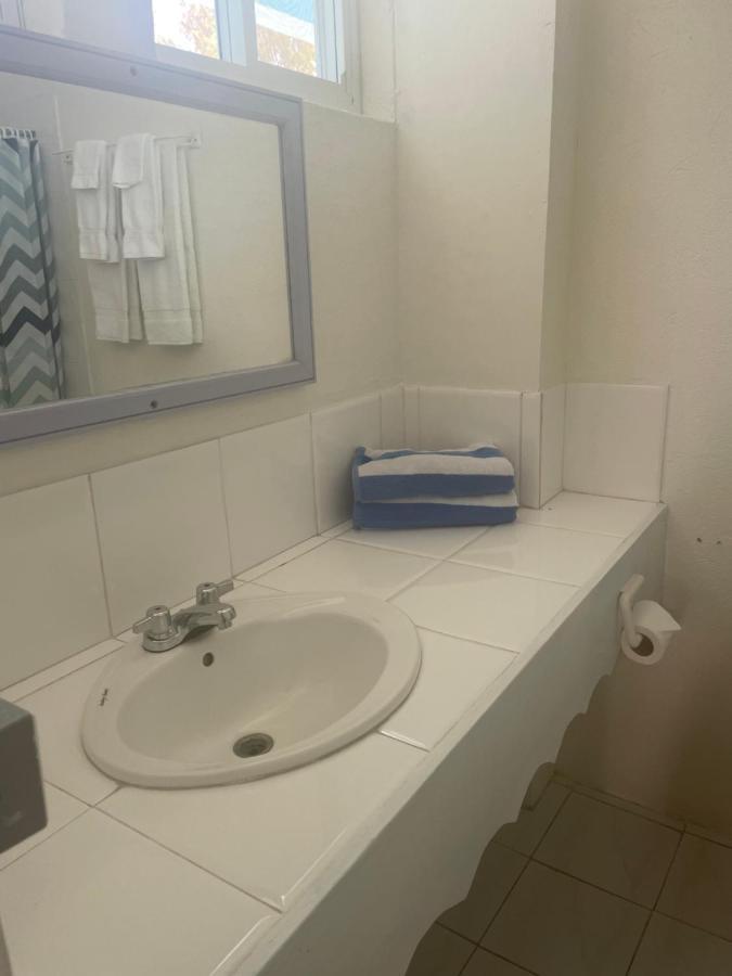 Nautilus Ocean Suites Μπριτζτάουν Εξωτερικό φωτογραφία
